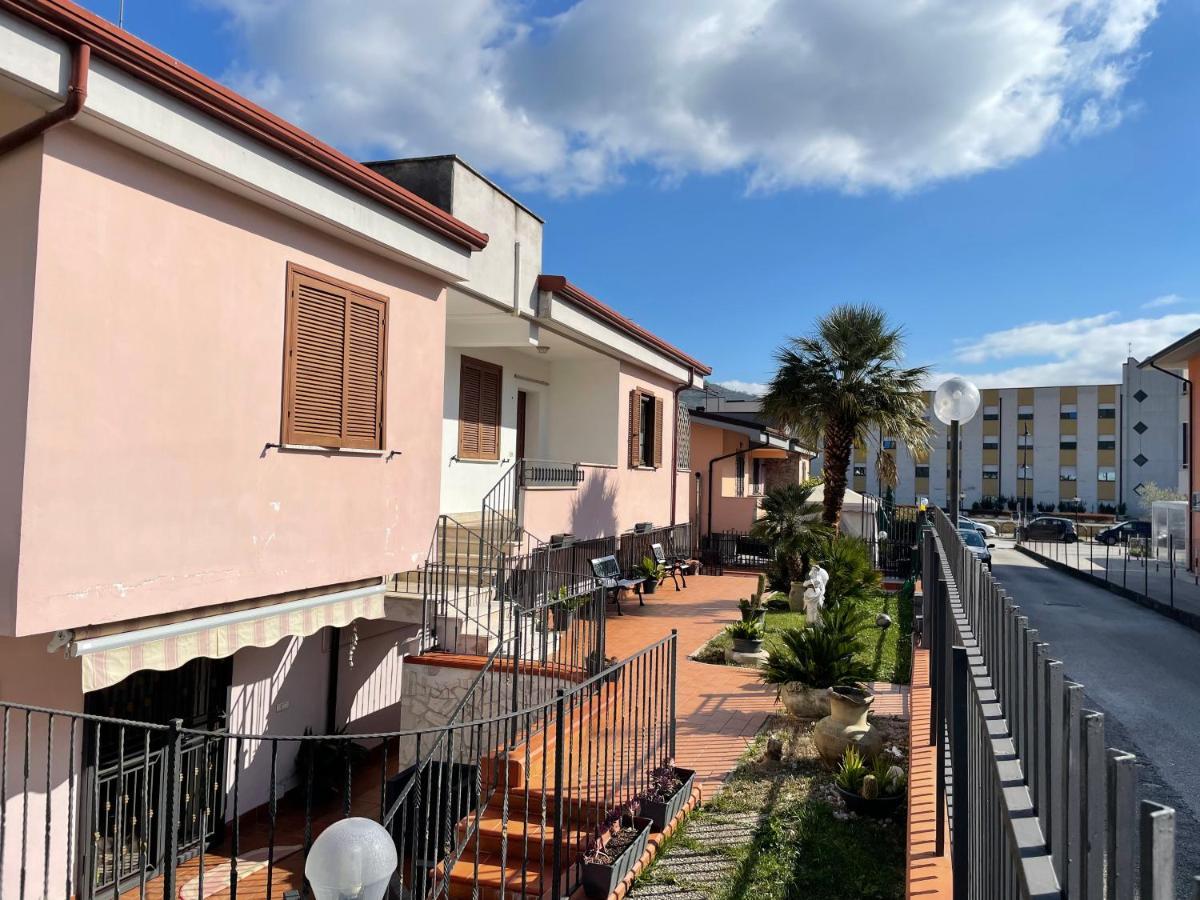 Villa Antonella Pozzilli 외부 사진
